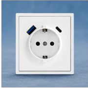 Vägguttag med USB-A och USB-C – Z-23F – vit